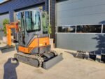 Mini-pelle Hitachi ZX22U-2 CLR (2014) – 2,53T – occasion – Image 3