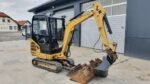 Caterpillar CAT 302.2D (2013) – Mini Pelle 2,1T – 2 468 h – 3 Godets – Image 2