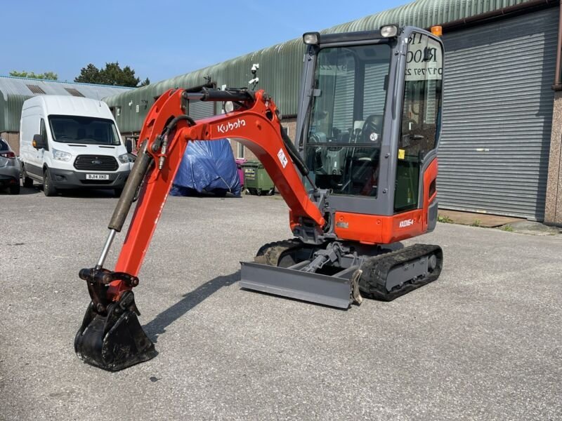 Kubota-KX016-4-001 Kubota KX016-4 (2013) – Mini-Pelle 1,6T – 2 971 h – Climatisée & Révisée – Image 1