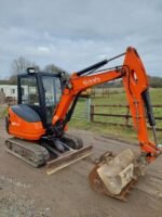 Kubota KX71-3 (2012) – Mini Pelle 2,5T – 2 534 h – 3 Godets – Excellent État – Image 4