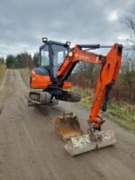 Kubota KX71-3 (2012) – Mini Pelle 2,5T – 2 534 h – 3 Godets – Excellent État – Image 8
