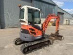 Kubota U27-4 (2018) – Mini Pelle 2,7T avec Attache Hydraulique Rotative – Image 8