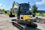 Mini-pelle d’occasion New Holland E50B SR (2012) – 5,1T + Remorque – Image 3