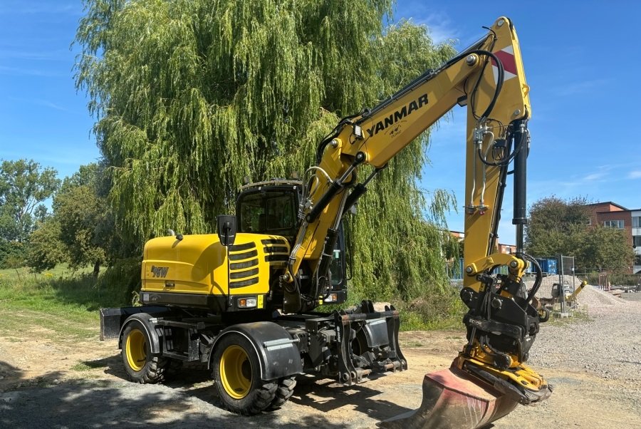 Yanmar-B95W-2018-004 Pelle sur pneus Yanmar B95W 2018 – 9,5T – 6380h – Performance Compacte – Image 1